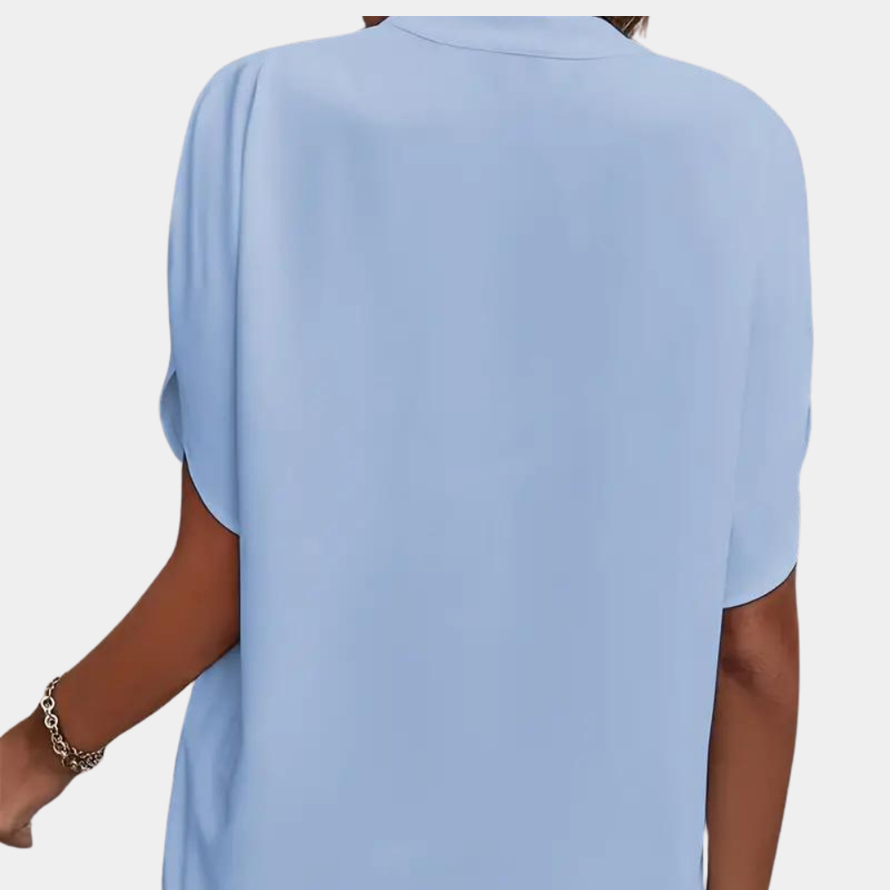 Clara | Stijlvolle V-hals Blouse met Korte Mouwen